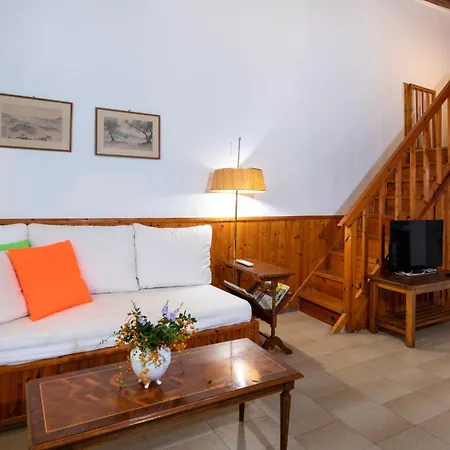 קליבס Ismini Apartments מראה חיצוני תמונה