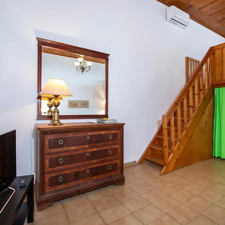 קליבס Ismini Apartments מראה חיצוני תמונה