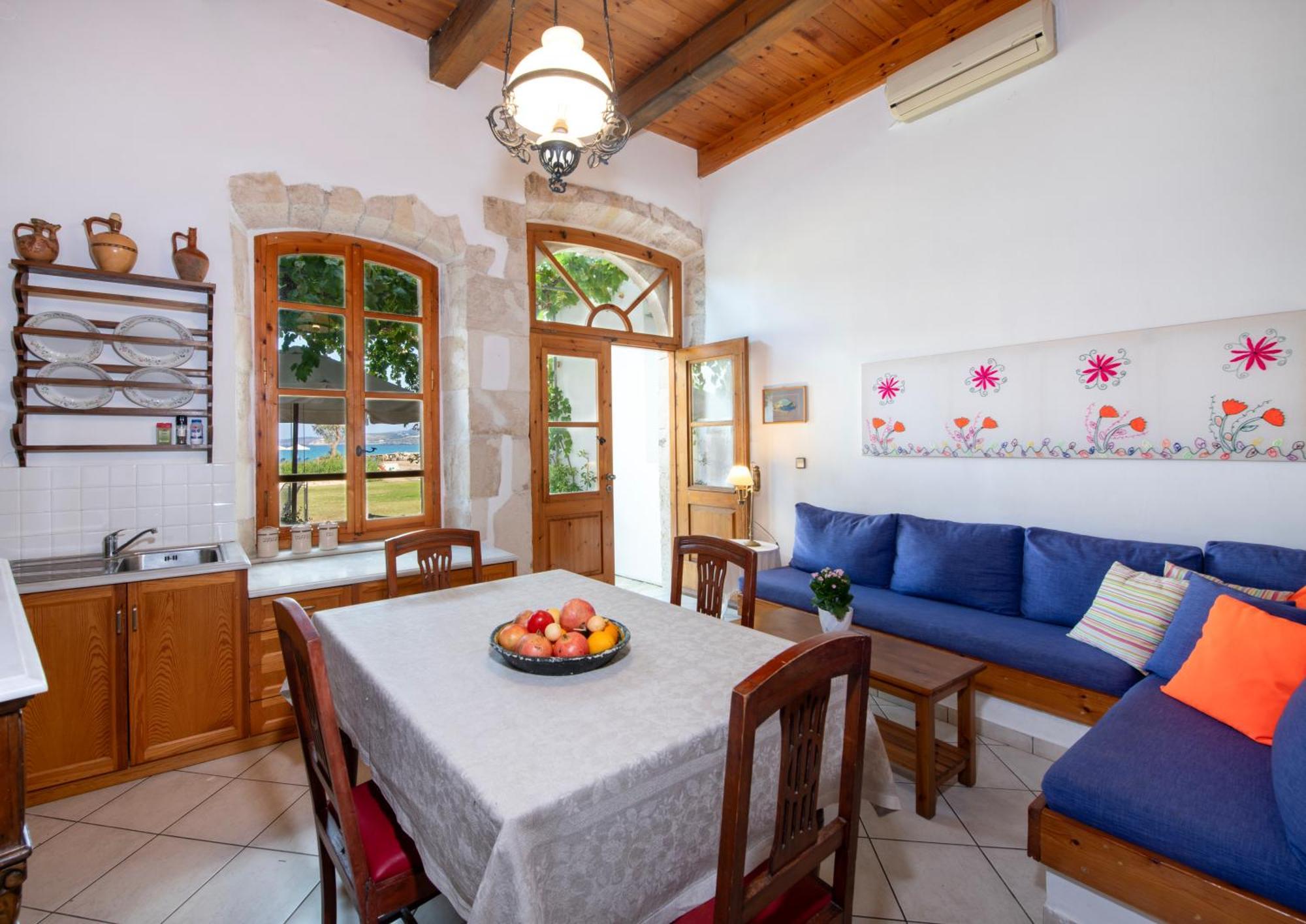 Apartment Ismini